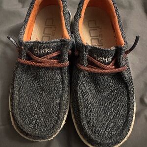 Hey Dude Kids Shoes in Dark Gray